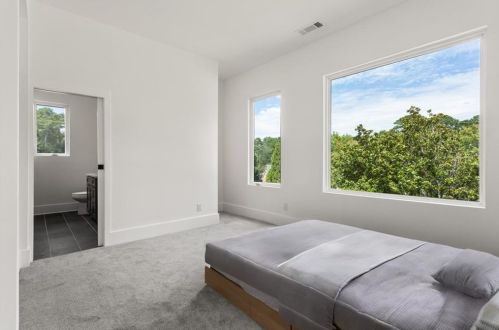 1756 Akin Dr, Atlanta GA 30345-3948 exterior