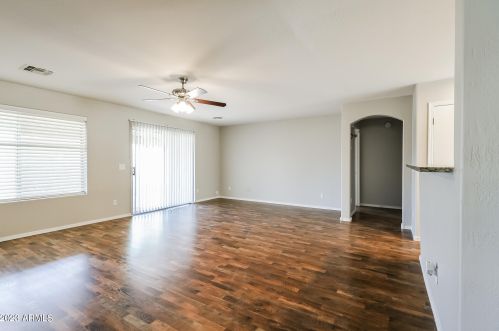 16238 28th St, Phoenix AZ  85032-3002 exterior