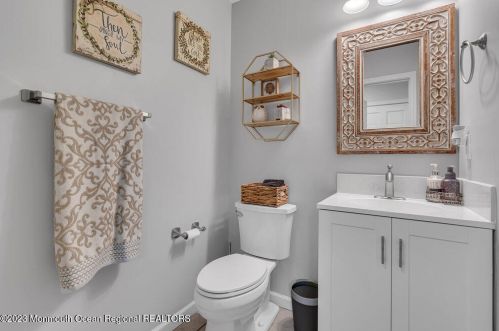 25 Cooks Bridge Rd, Jackson Twp NJ  08527-2524 exterior