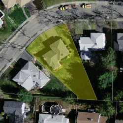 88 Clifton Rd, Newton MA  02459-3147 aerial view