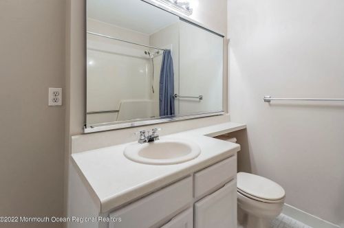 21 Birch Ln, Tinton Falls NJ 07724-3471 exterior