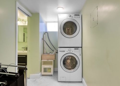 29 Furber Ln, Newton MA 02459-1503 exterior