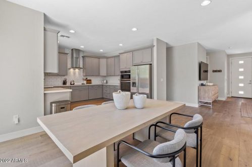 3404 25th St, Phoenix AZ  85016-7408 exterior