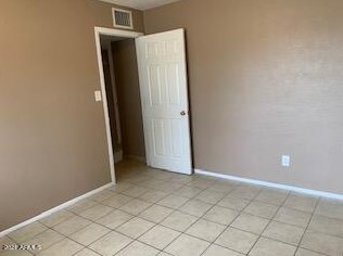 2808 Bethany Home Rd, Phoenix AZ 85015-2441 exterior