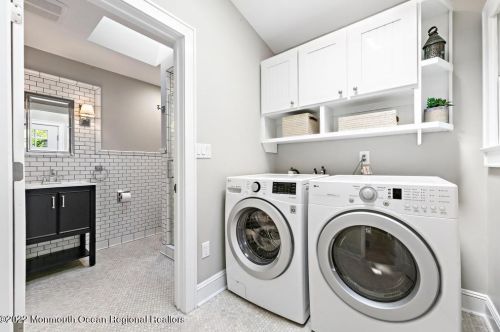 182 Pinckney Rd, Little Silver NJ 07739-1015 exterior