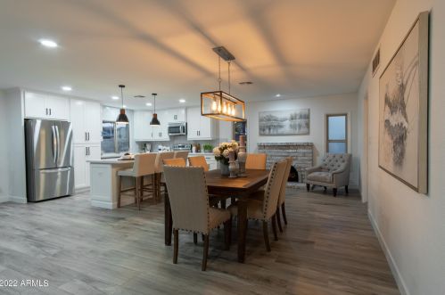 3808 Acoma Dr, Phoenix AZ 85032-4759 exterior