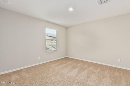 3924 79th Ln, Phoenix AZ  85043 exterior