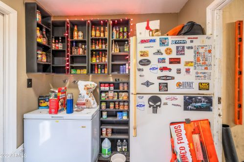 414 Behrend Dr, Phoenix AZ 85050-3992 exterior