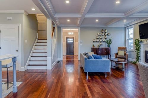 330 Rdg St, Arlington MA 02474-1719 exterior