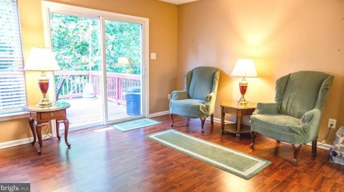 128 Mt Vernon Ct, West Deptford NJ 08096-6895 exterior