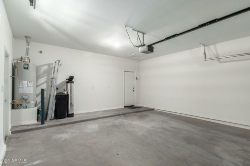 2128 Bowker St, Phoenix AZ 85040-3480 exterior