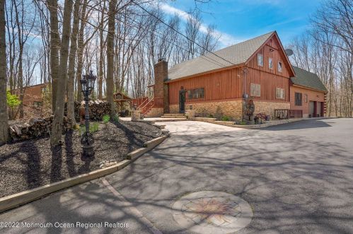 218 Chandler Rd, Jackson Twp NJ  08527-4339 exterior