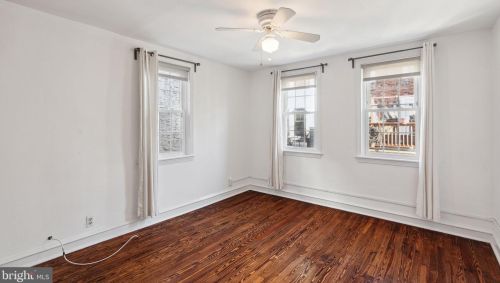 935 6th St, Philadelphia PA  19123-1405 exterior