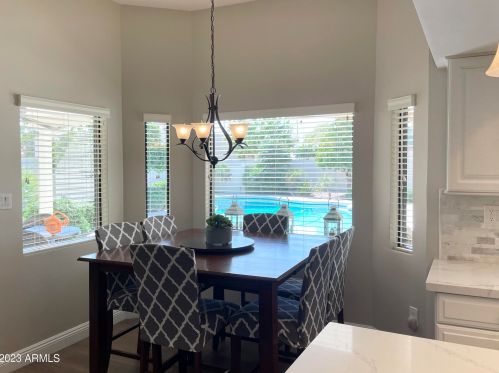 11436 27th St, Phoenix AZ 85028-1802 exterior