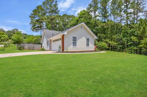 101 Trestle Ct, Stockbridge GA  30281-3057 exterior