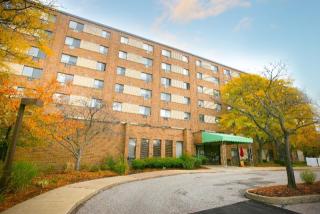 18800 Westwood Dr, Cleveland OH  44136-3441 exterior