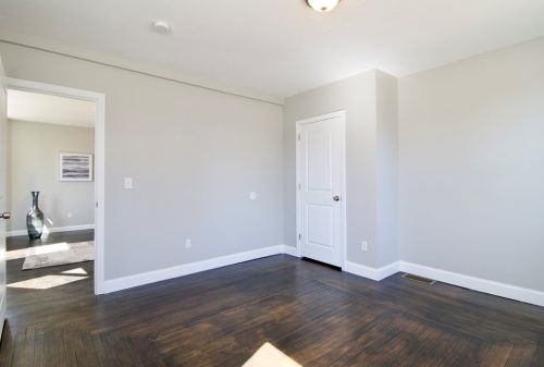 8 Conner Ave, Montgomery MA 01085-2325 exterior