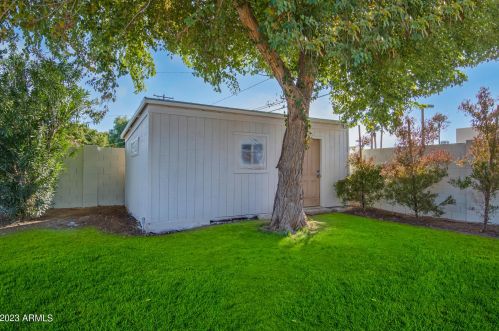 4115 Catalina Dr, Phoenix AZ 85015-6024 exterior