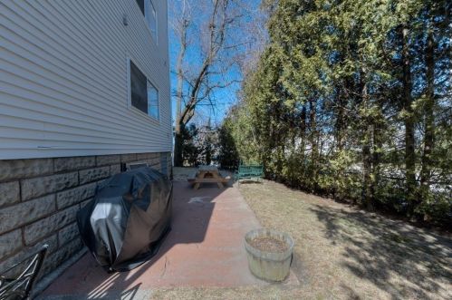 101 Greenwood St, Worcester MA 01607-1504 exterior