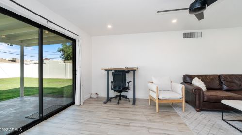 3820 Amelia Ave, Phoenix AZ 85037-2365 exterior