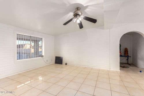 4718 49 Ave, Phoenix AZ 85031-1308 exterior