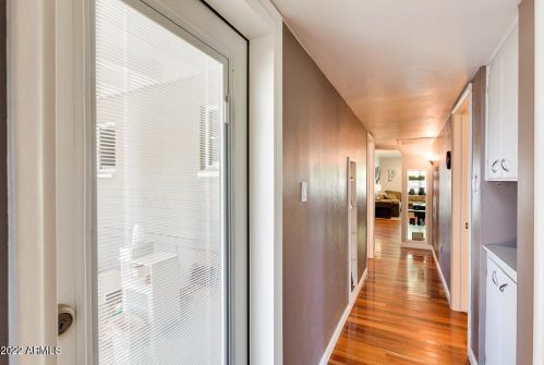 2145 Clarendon Ave, Phoenix AZ 85031-3142 exterior