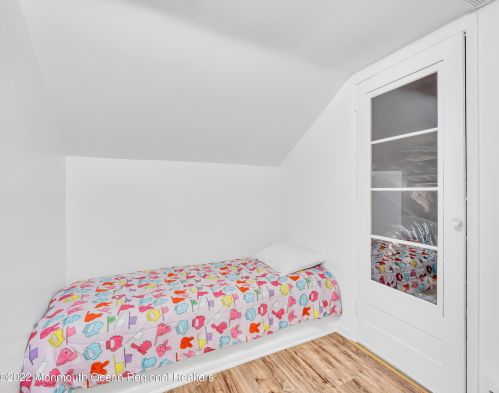 1326 Locust Dr, Tinton Falls NJ 07712-4911 exterior