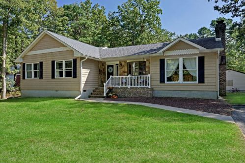 715 Reed Rd, Jackson Twp NJ 08527-4737 exterior