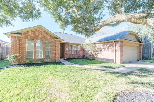 7318 Buchanan Dr, Richmond TX 77469-5968 exterior