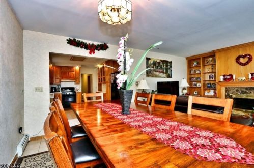 56 Harrison St, Belleville NJ  07109-3533 exterior