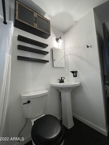 733 Coolidge St, Phoenix AZ 85015-4009 exterior