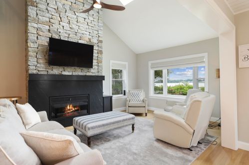 5 Ketch Ln, Quincy MA 02171 exterior