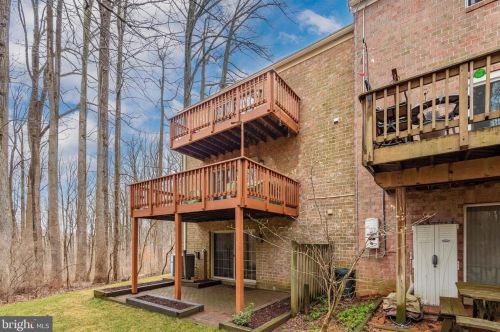 11922 New Country Ln, Columbia MD 21044-4405 exterior