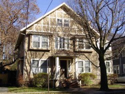 183 Tremont St, Newton, MA 02458-2132