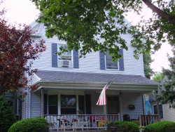 78 Pine St, Newton, MA 02465-1442