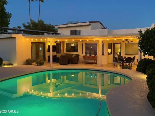 11436 27th St, Phoenix AZ 85028-1802 exterior