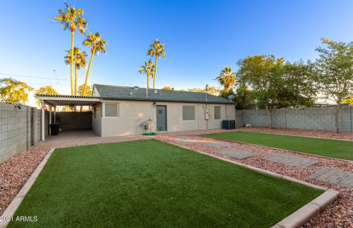 3132 15th Ave, Phoenix AZ 85015-4204 exterior