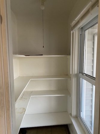 39 Eastern Ave, Worcester MA 01605-3046 exterior