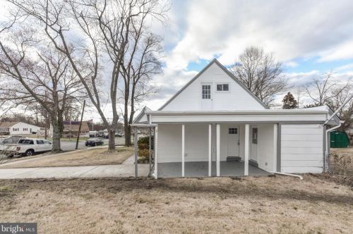 1102 Cumberland Ave, West Deptford NJ  08096-3041 exterior