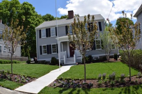 1272 Boylston St, Newton, MA 02464-1019