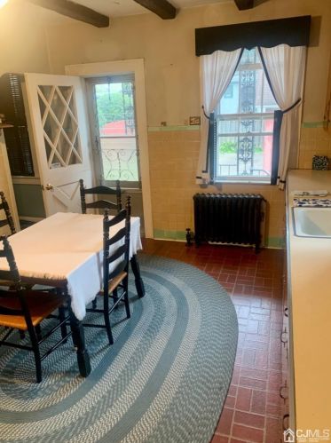 90 Pershing Ave, Carteret NJ  07008-2561 exterior