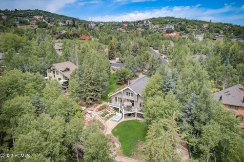 7794 Pinebrook Rd, Park City UT 84098-5348 exterior