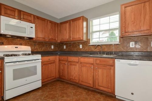 220 Baltimore Ave, Stockbridge GA 30281-2446 exterior