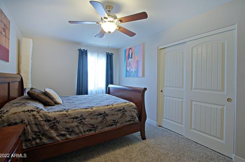 6426 38 Dr, Phoenix AZ 85029-2007 exterior