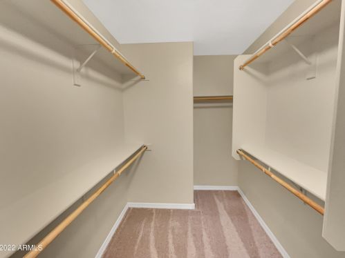 5521 27 Dr, Phoenix AZ 85045-2210 exterior