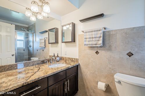 7819 17th Ave, Phoenix AZ  85021-7011 exterior