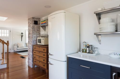 249 Ridgevale Rd, Chatham MA 02633-1074 exterior