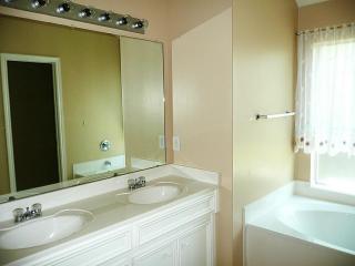 20419 Coleridge Ln, Richmond TX  77407-6372 exterior