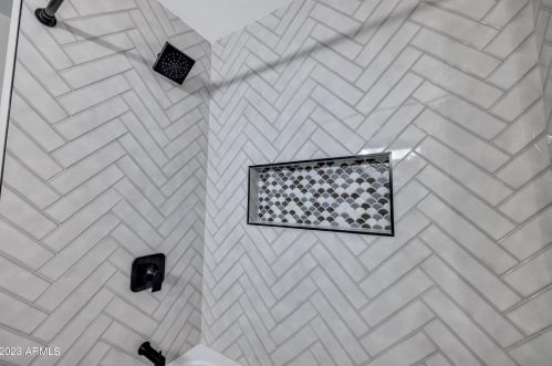 4115 Catalina Dr, Phoenix AZ 85015-6024 exterior