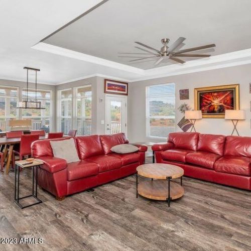 42330 3 St, Phoenix AZ 85086-7401 exterior